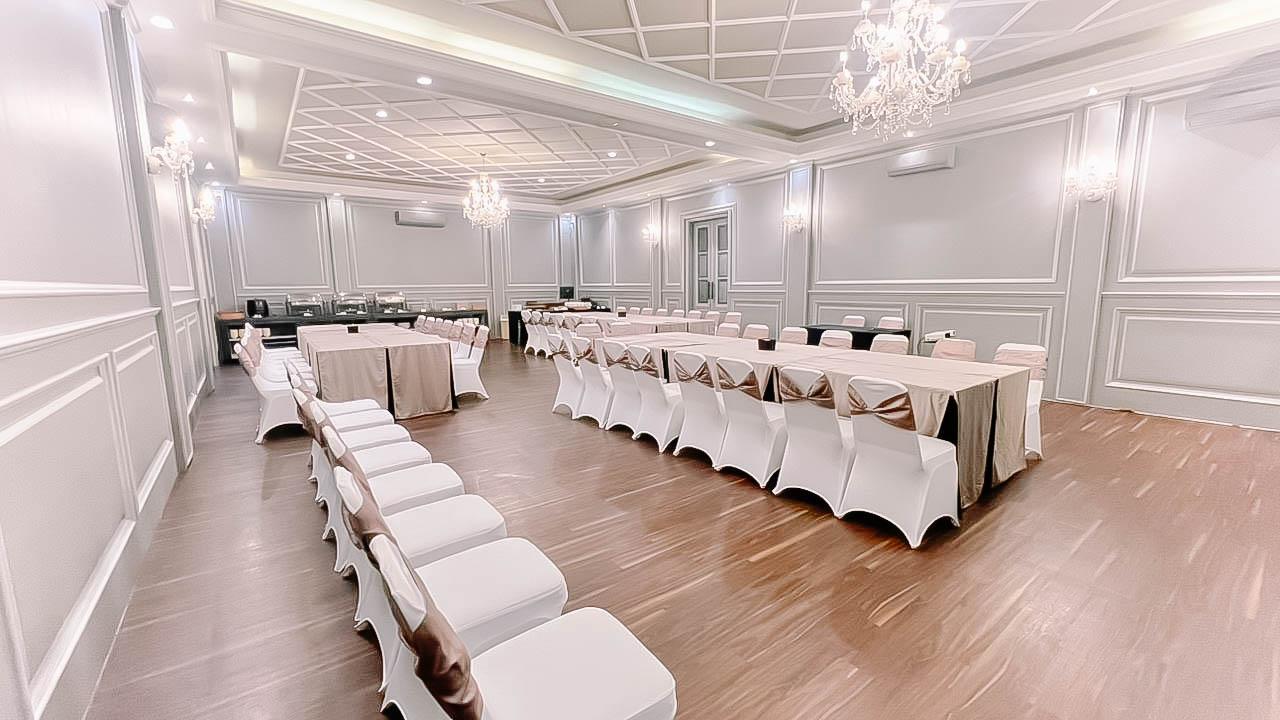 New Surya Hotel 16/31
