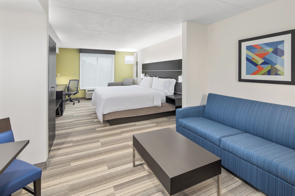 Suite, King Bed