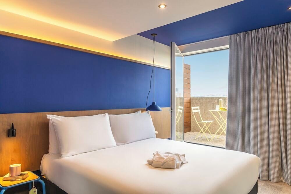 SUPERIOR, DOUBLE BED, TERRACE