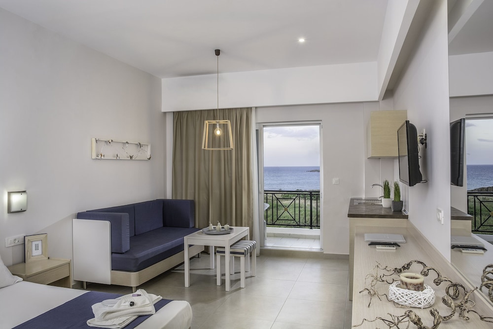 Sea View Hotel Apartments 19/50