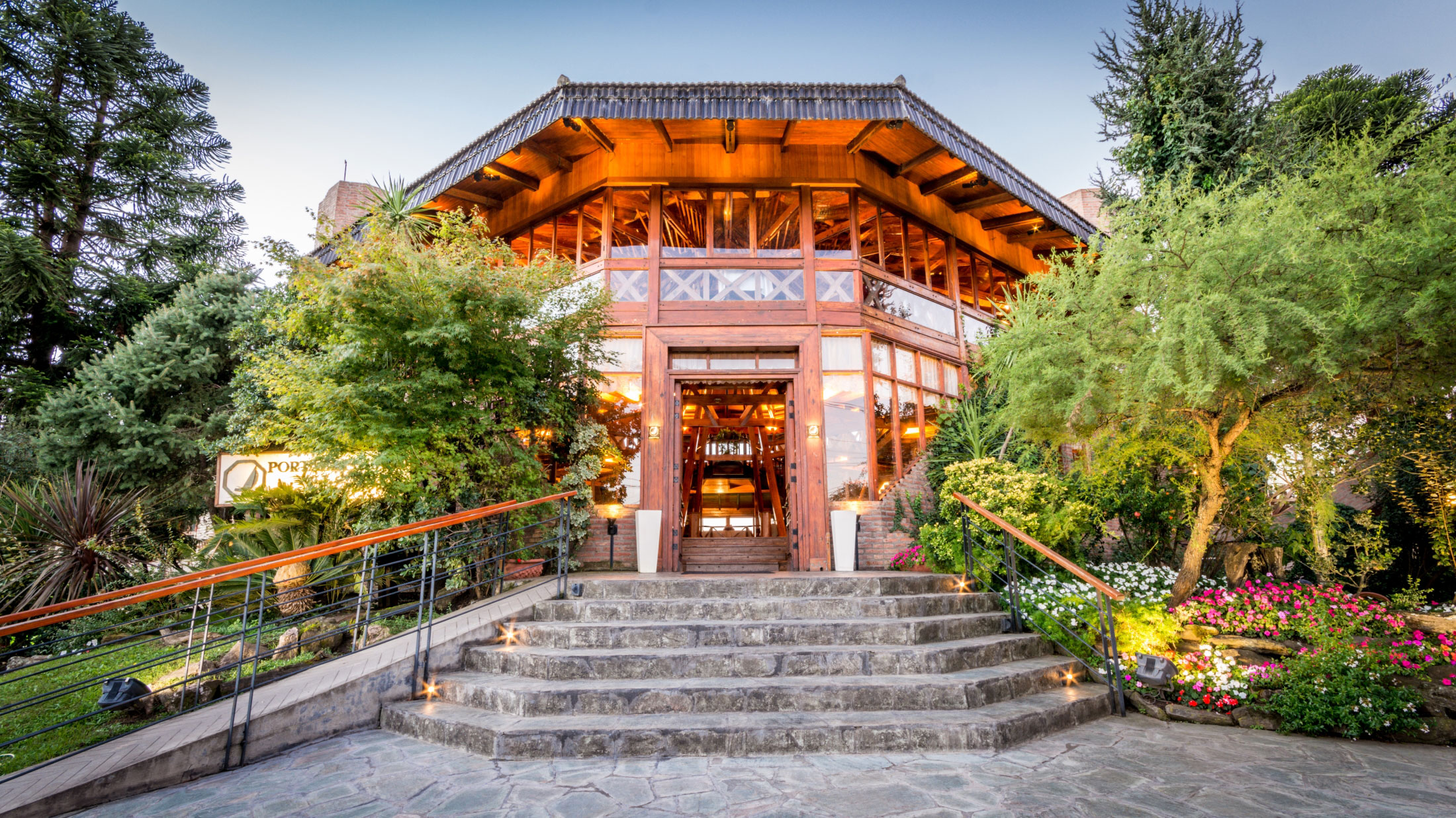 Portal del Lago Hotel 4/42