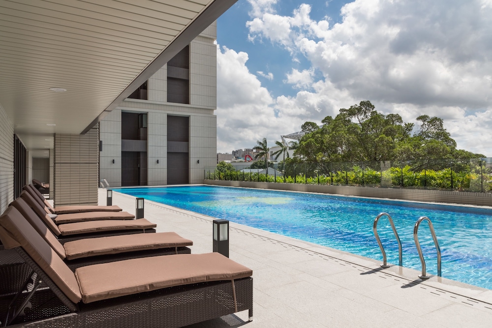 LakeShore Hotel Tainan 59/65