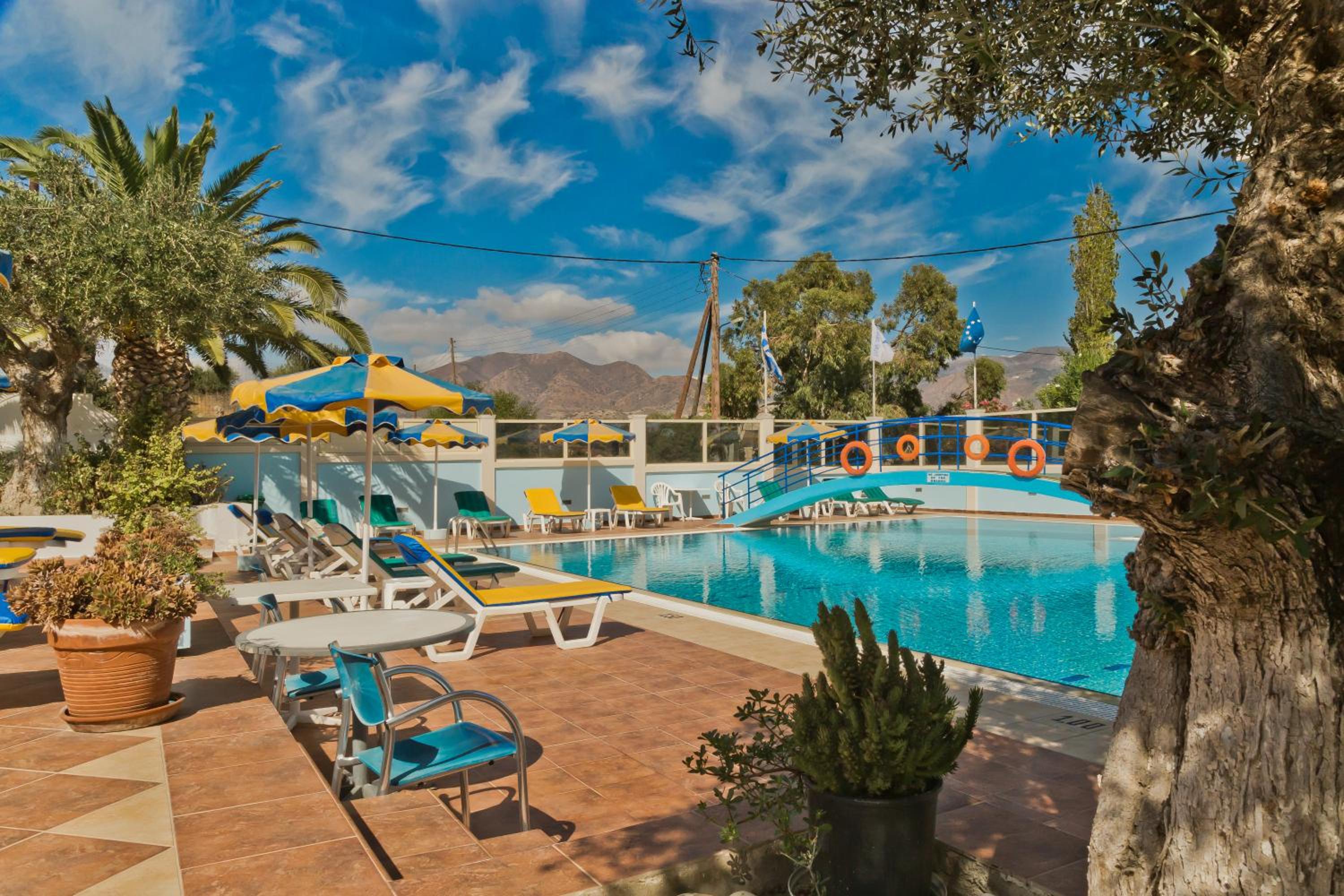 HOTEL OLYMPIC 25/44