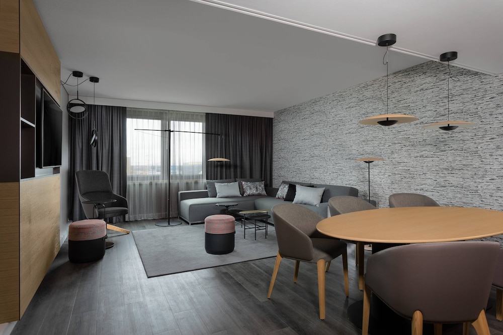 Frankfurt Airport Marriott Hotel 35/68