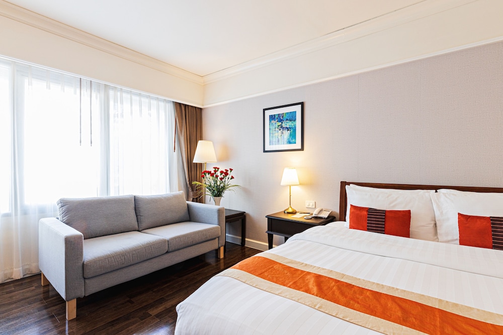 Le Siam Hotel 24/66