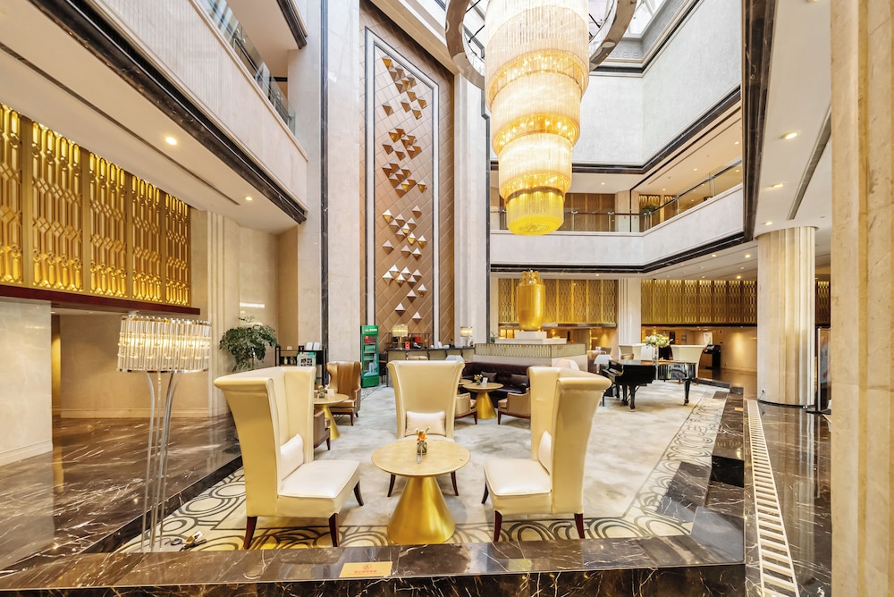 Guangdong Hotel Shanghai 28/38