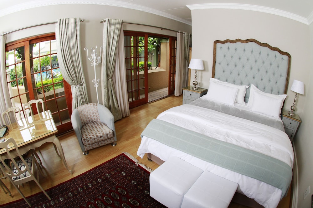 Oleander Guest House 6/50