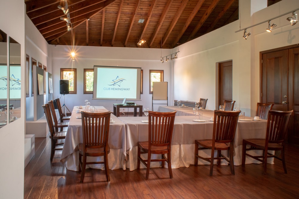 Hotel Casa Hemingway 66/76