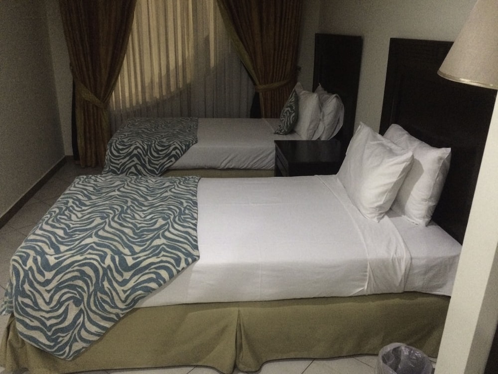 Grand Regency Hotel 29/50