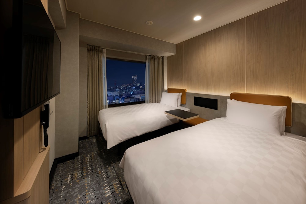 RENOVATED, STANDARD, TWIN BEDS