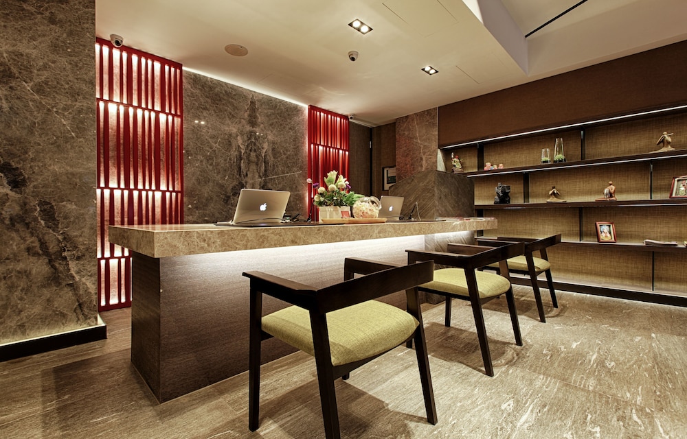 City Place Hotel 8/55