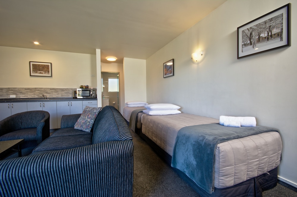 Alexis Motels And Apartments 33/69