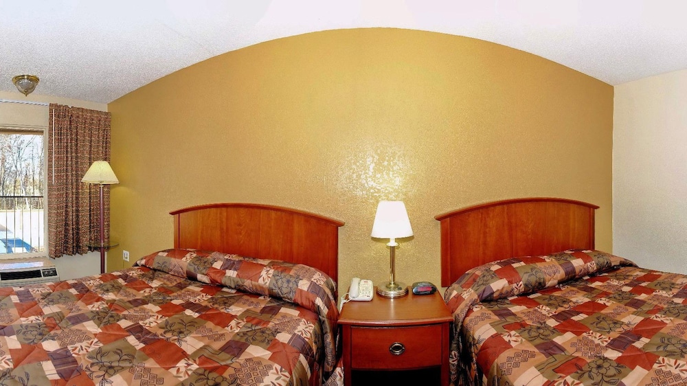 Econo Lodge Salisbury 33/49