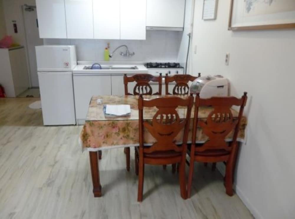 Geumgangsan Condominium 2/23