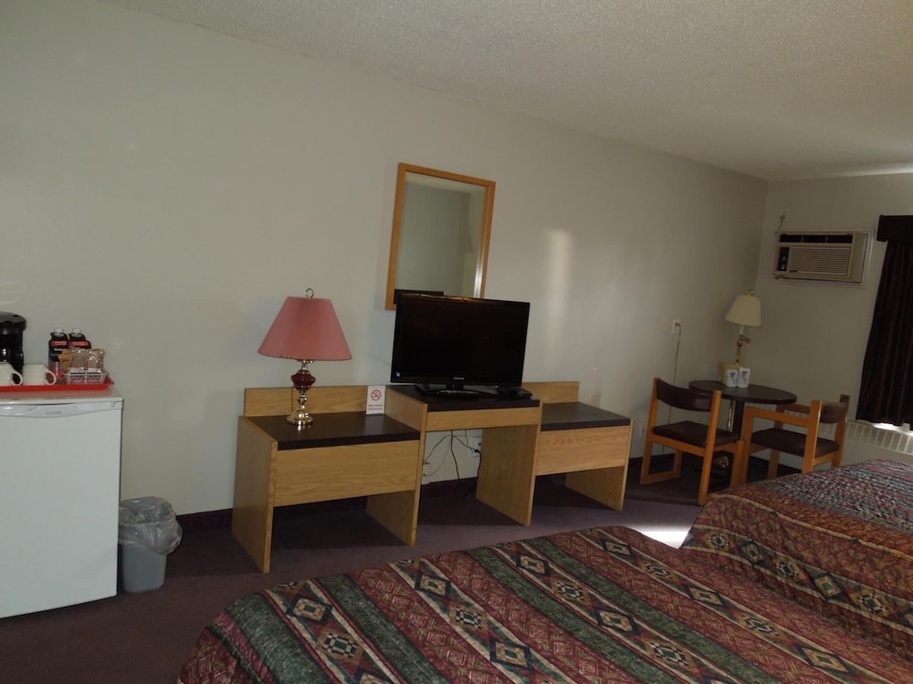 Walking Eagle Inn & Lodge 35/48