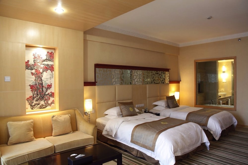 Huangshan Xuanyuan International Hotel 10/26