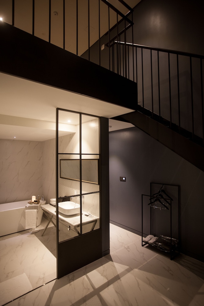 Gaden Hotel 39/56