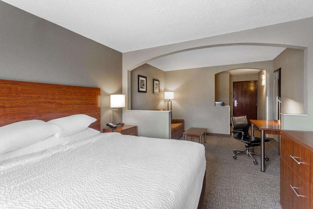Days Inn by Wyndham Blairsville 20/49