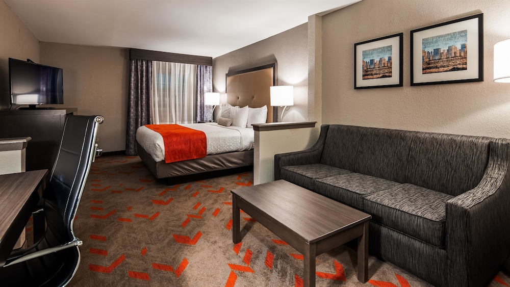 Best Western Plus North Joliet 22/32