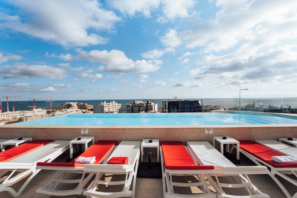 So City Hotel - Adults Only 62/64