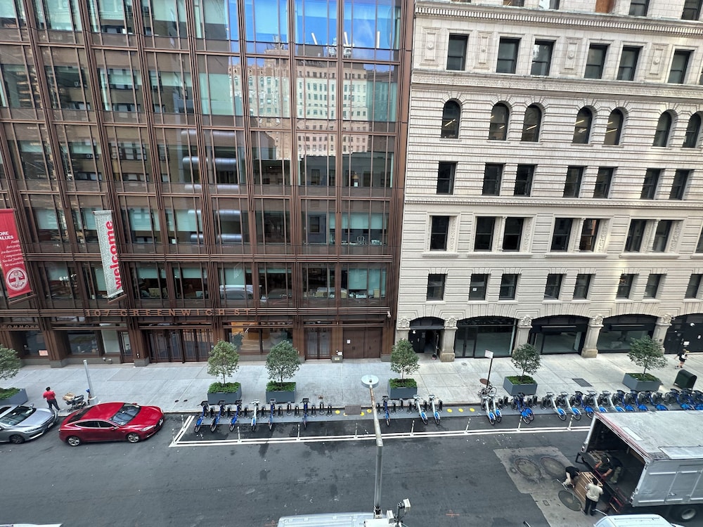 Tribeca Hotel FiDi 32/36