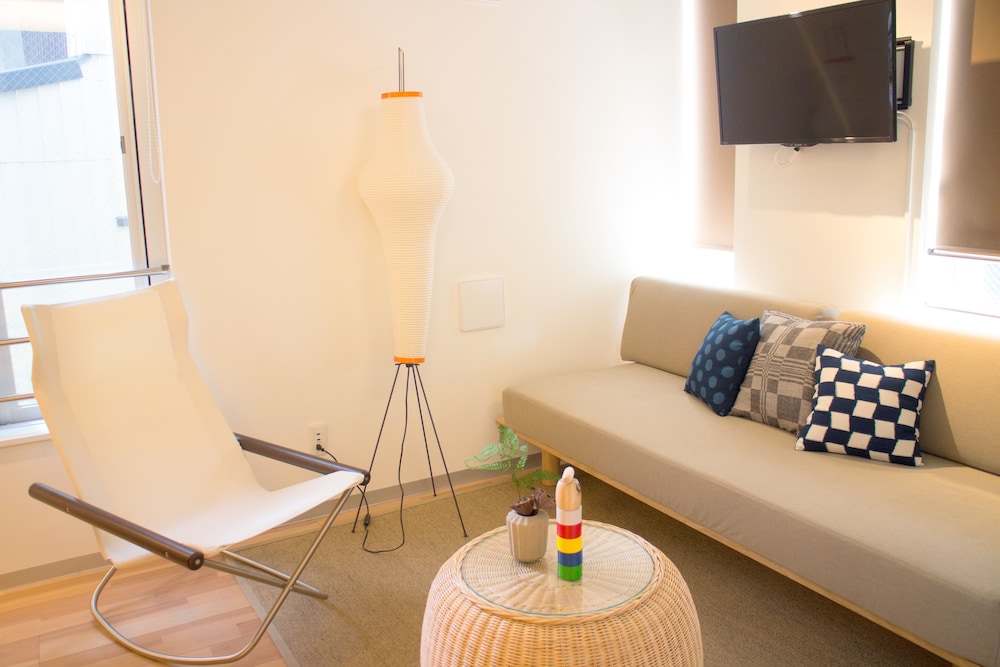 Aoca Sanno Apartment Of Contemporary Art 28/50