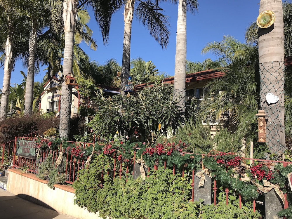 Always Inn San Clemente Bed Breakfast 57/65