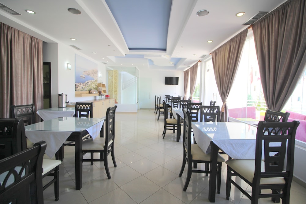 Hotel Oskar 50/60