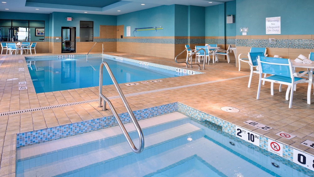 Holiday Inn Hotel And Suites Edmonton Airport Conference Centre 43/70