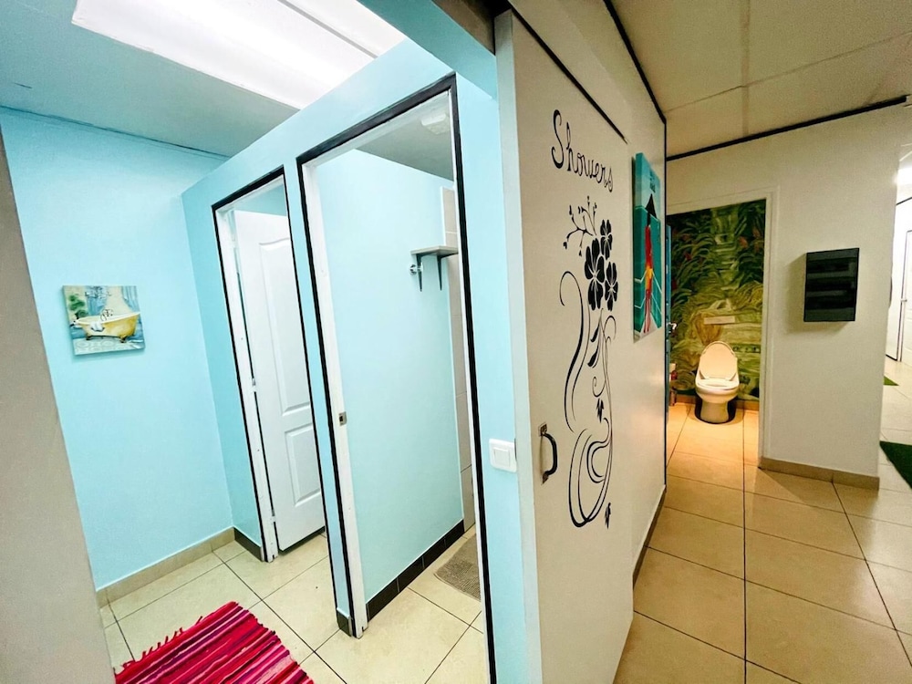 Mahana Lodge Hostel & Backpacker 4/69