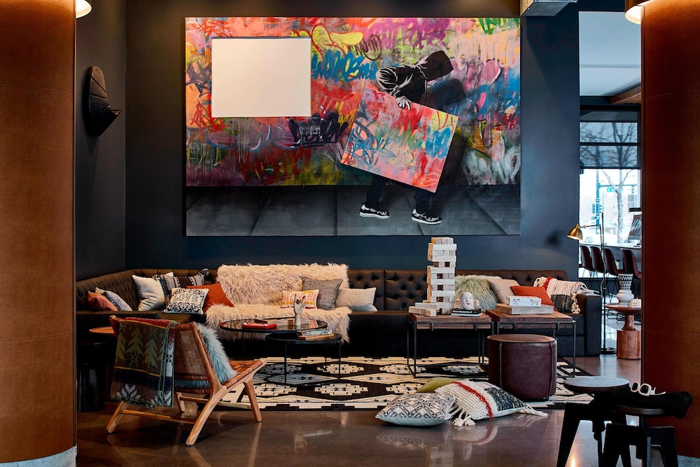 Moxy By Marriott Denver Cherry Creek 41/53