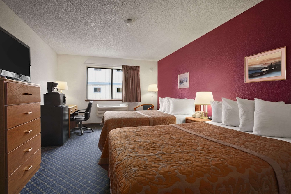 Super 8 By Wyndham Arcata 14/31