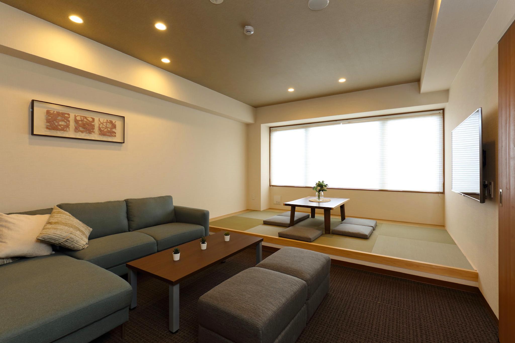 City, Suite