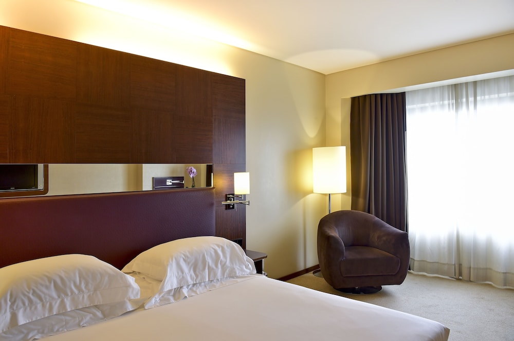 Porto Palacio Hotel By The Editory 16/79