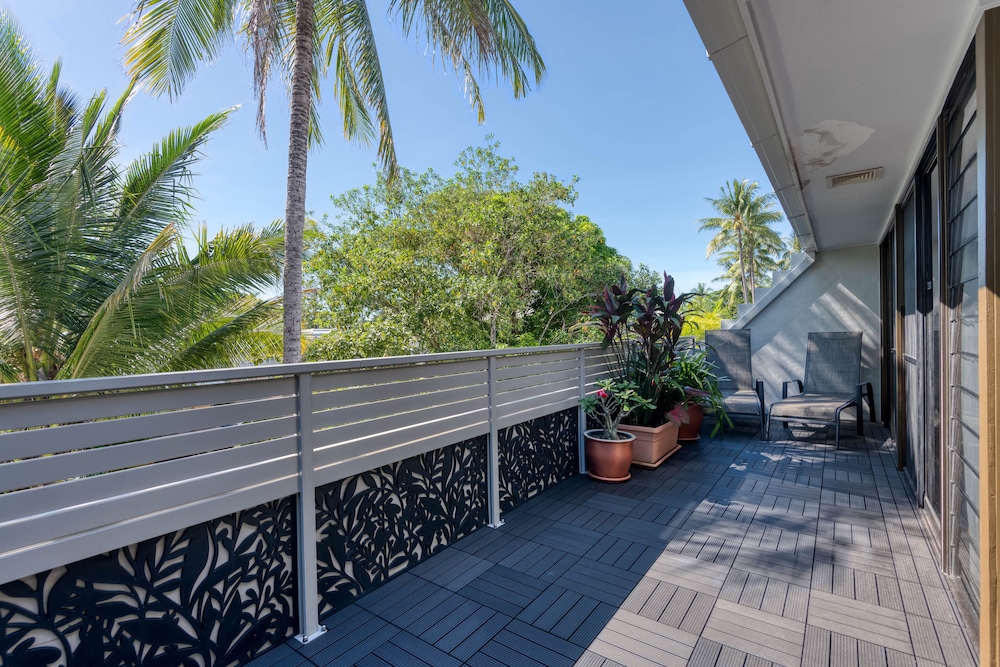 Tropical Reef Apartments Port Douglas 35/60