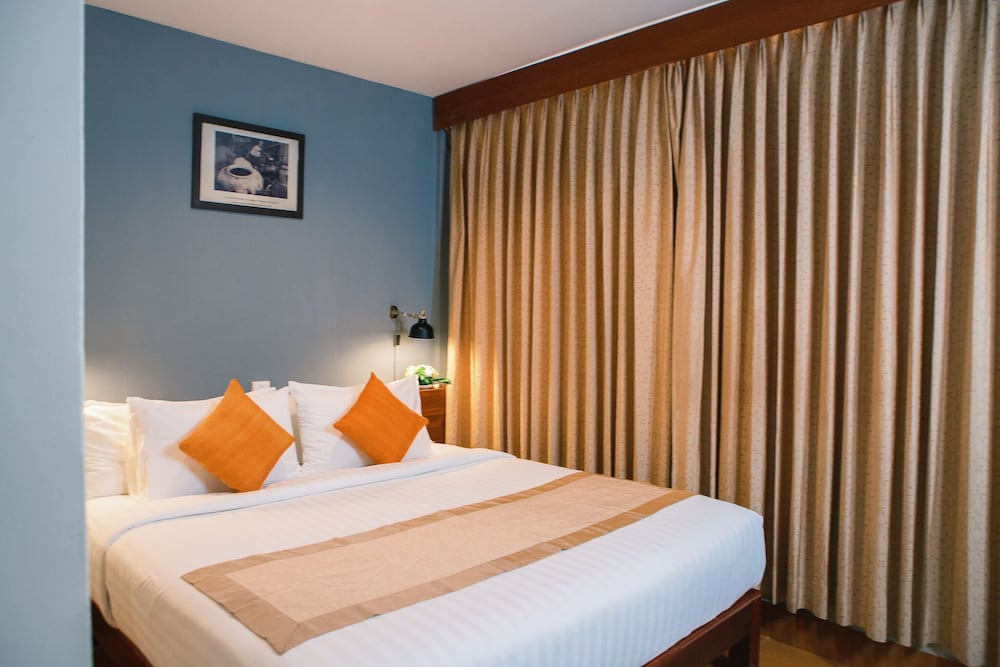 Pakse Hotel 6/49