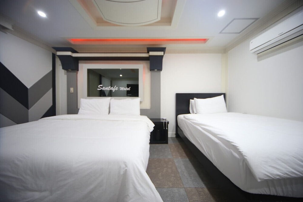 Santafe Motel 16/56