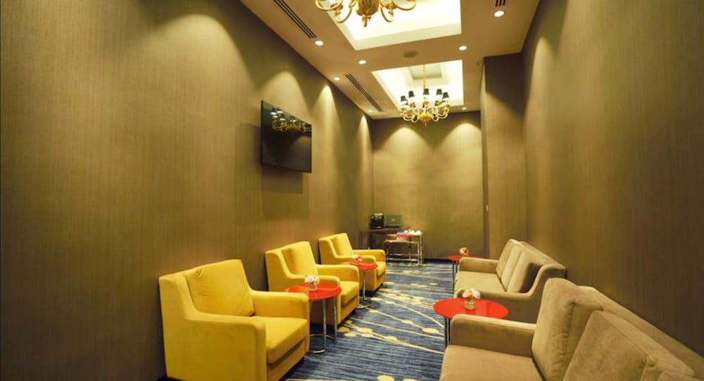 Lexis Suites Penang 33/47