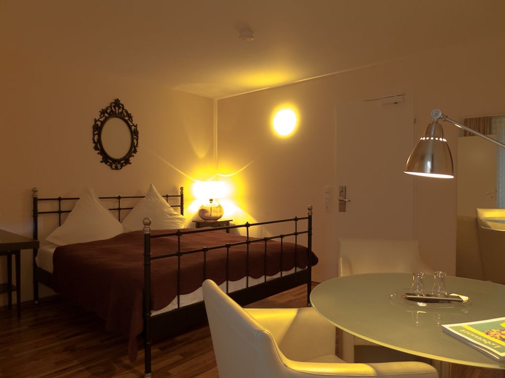 Hotel Monte Christo 43/50