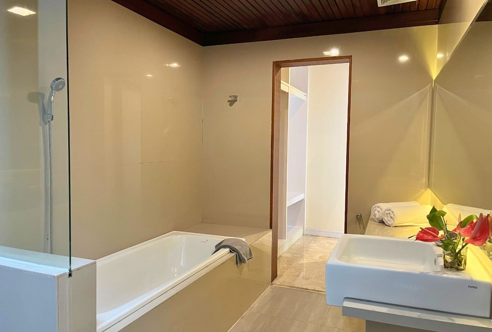 Bugan Villas 39/41