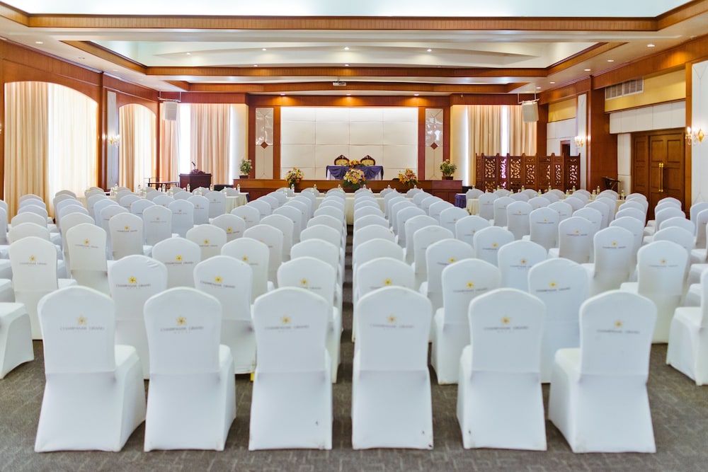 Champasak Grand Hotel 63/73