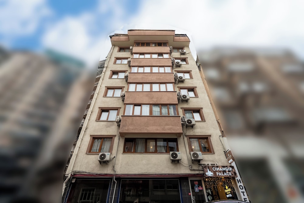 Cihangir Palace Hotel 4/69