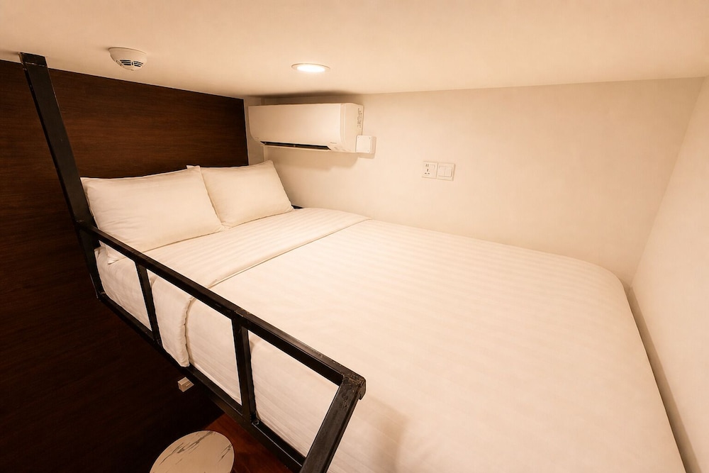 Loft, Standard, Double Bed, Shared Bathroom, No Window