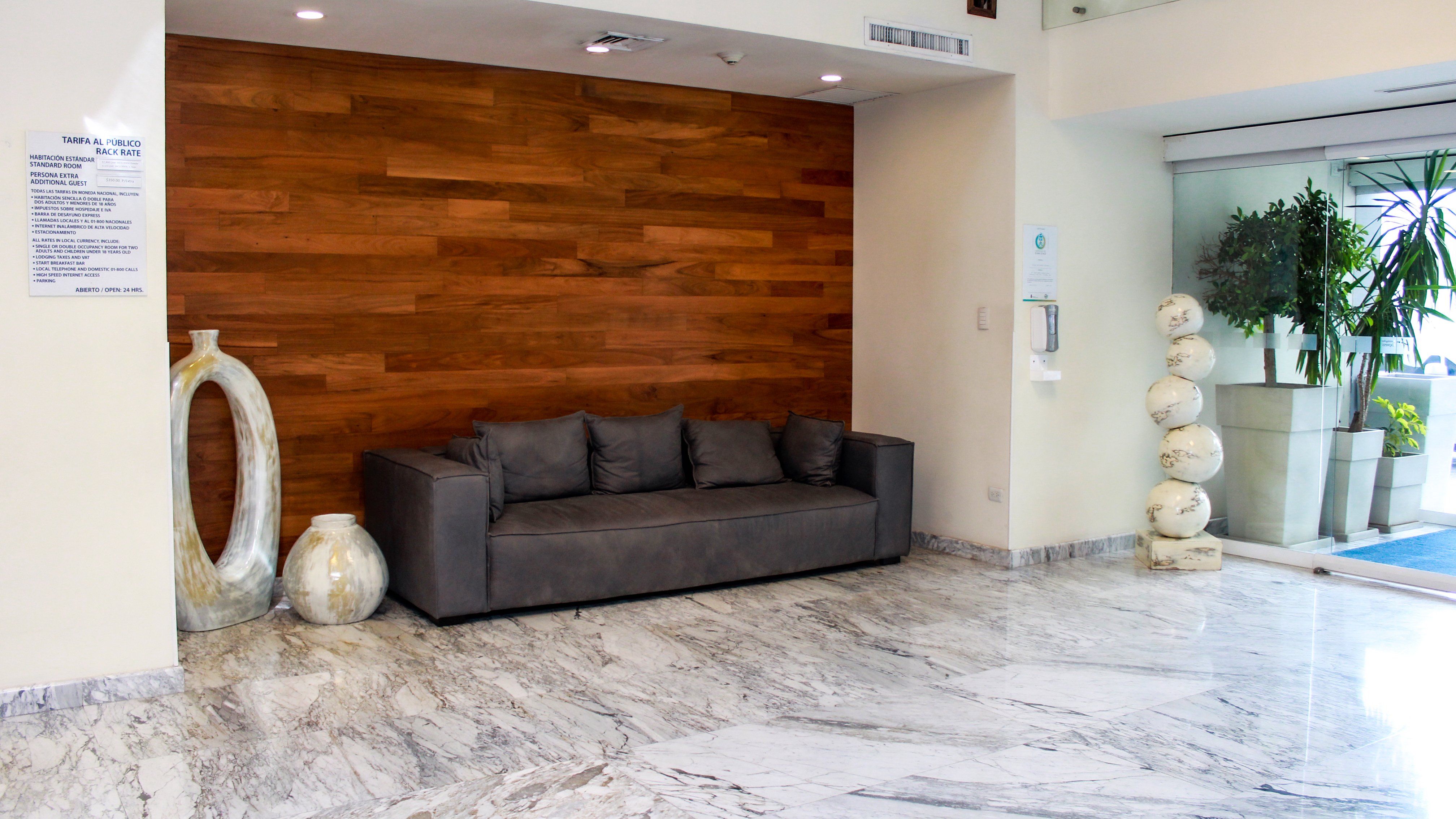 Holiday Inn Express Culiacan 8/50