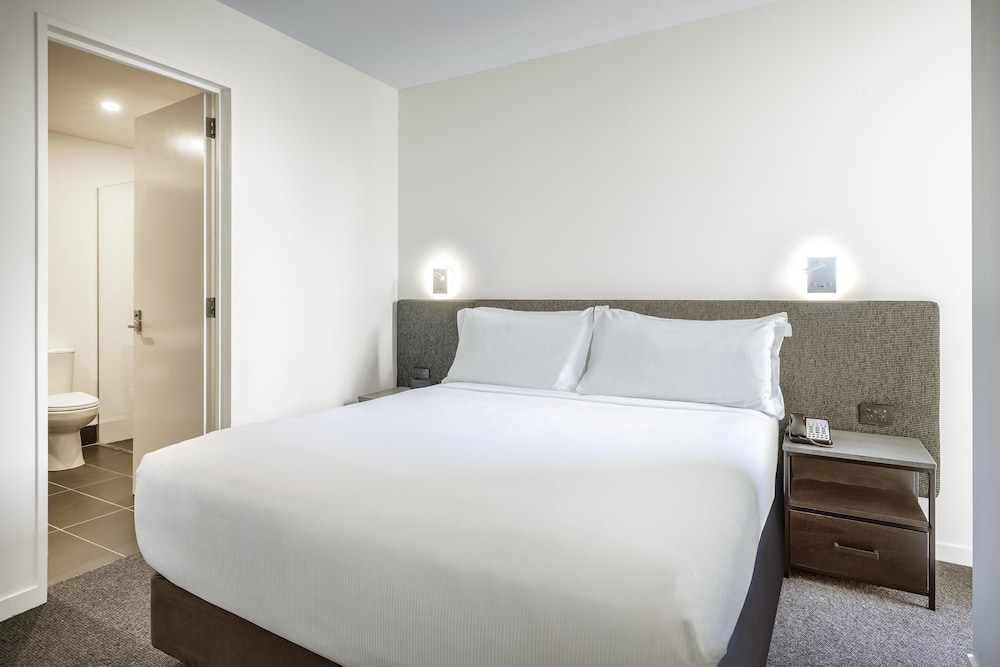 2 Bedrooms, Residence, Suite, King and Twin Beds، Hilton Queenstown Resort and Spa 3/10