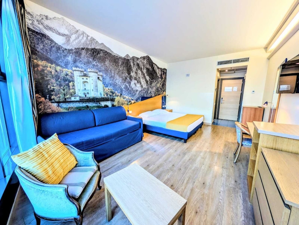 Hotel Express Aosta East 24/49