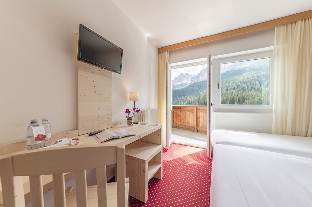 HOTEL SORAPISS 38/65