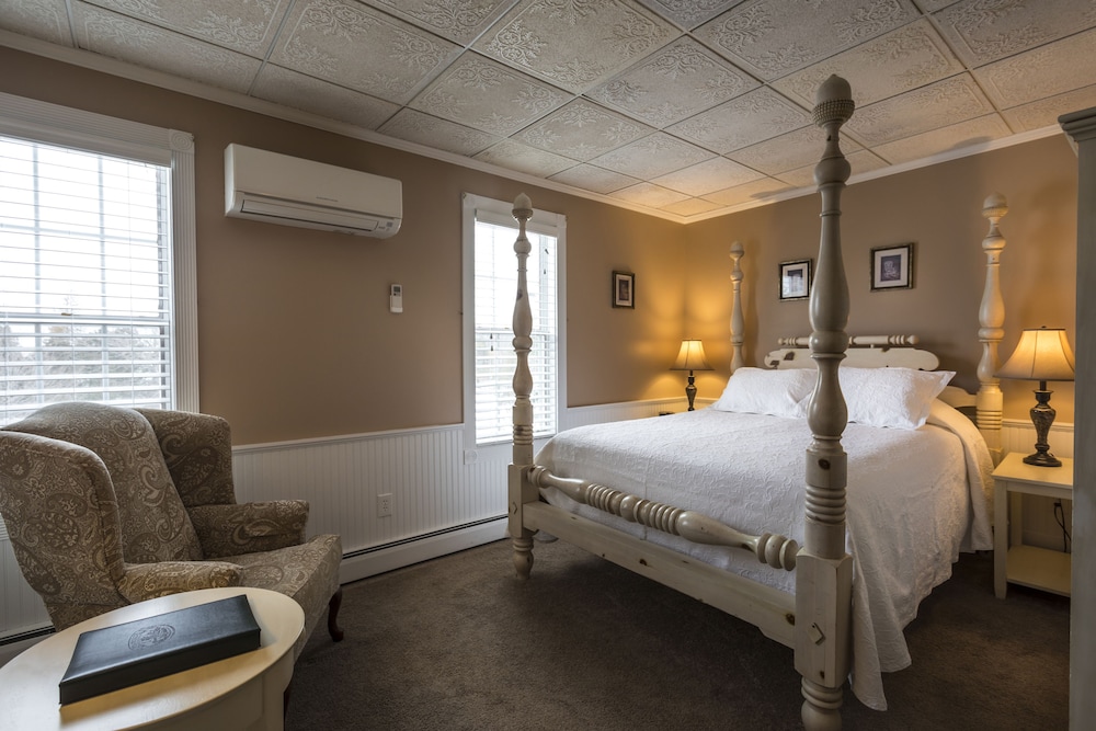 Stafford s Bay View Inn 16/50