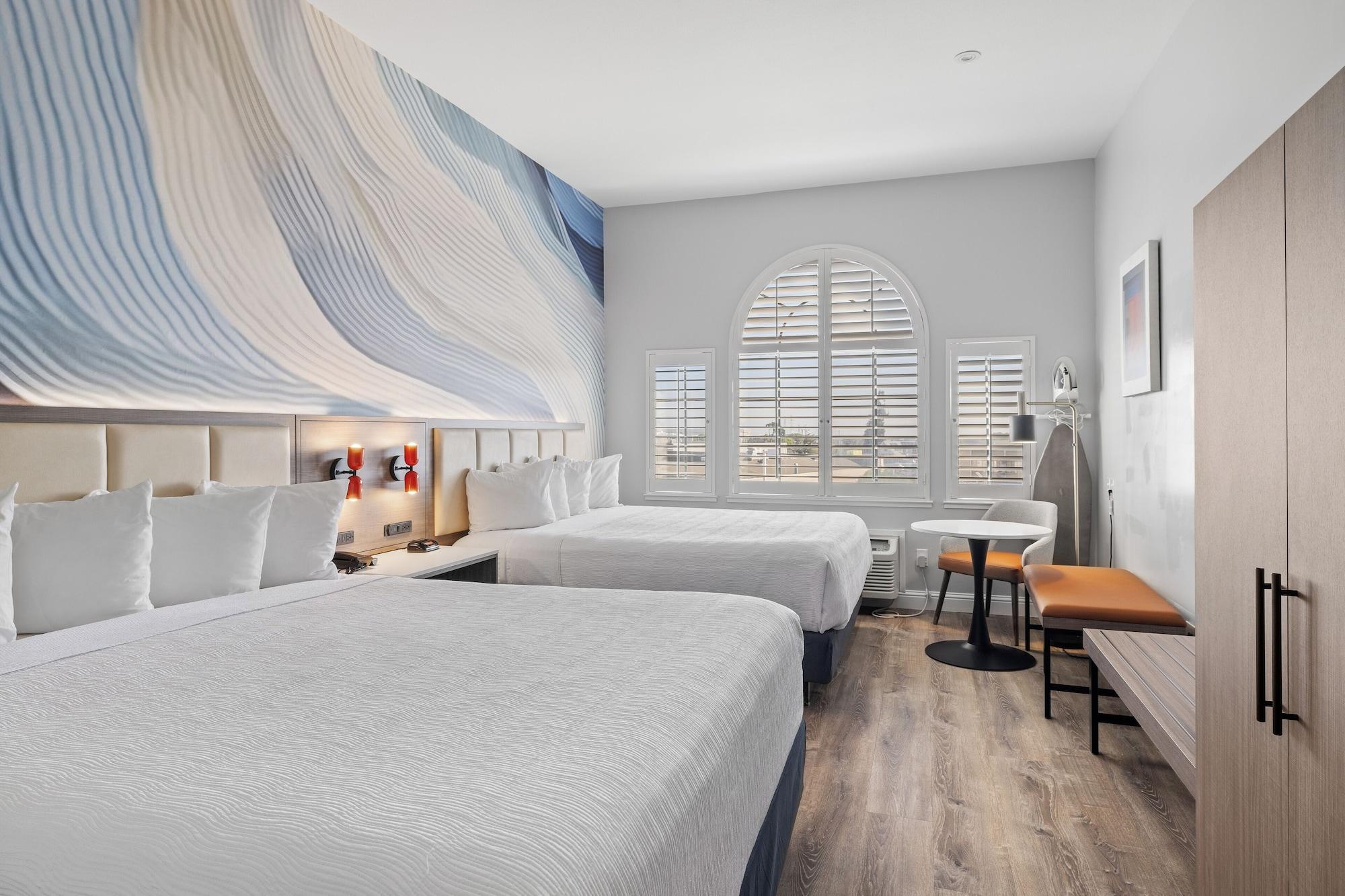 Standard, Multiple Beds