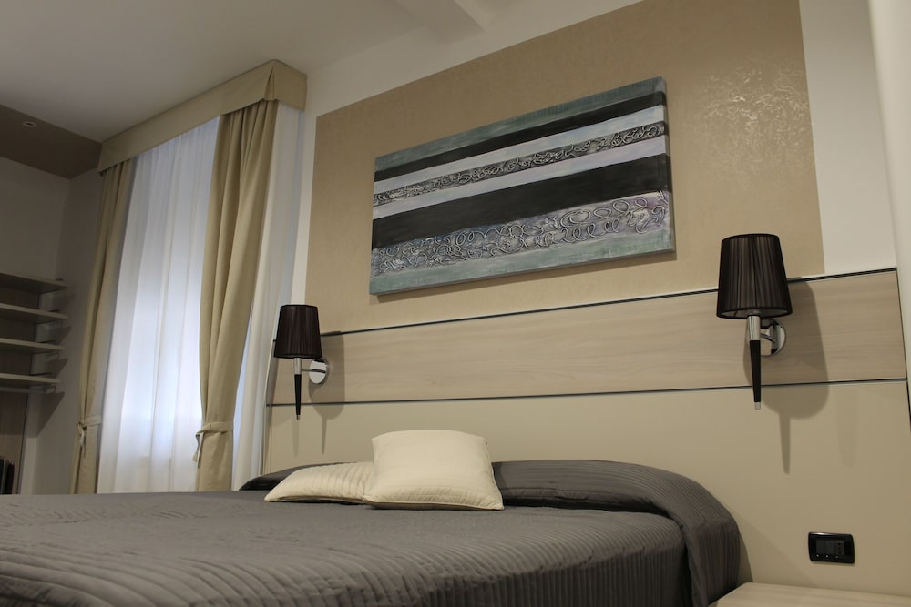 Hotel Coccodrillo 19/68
